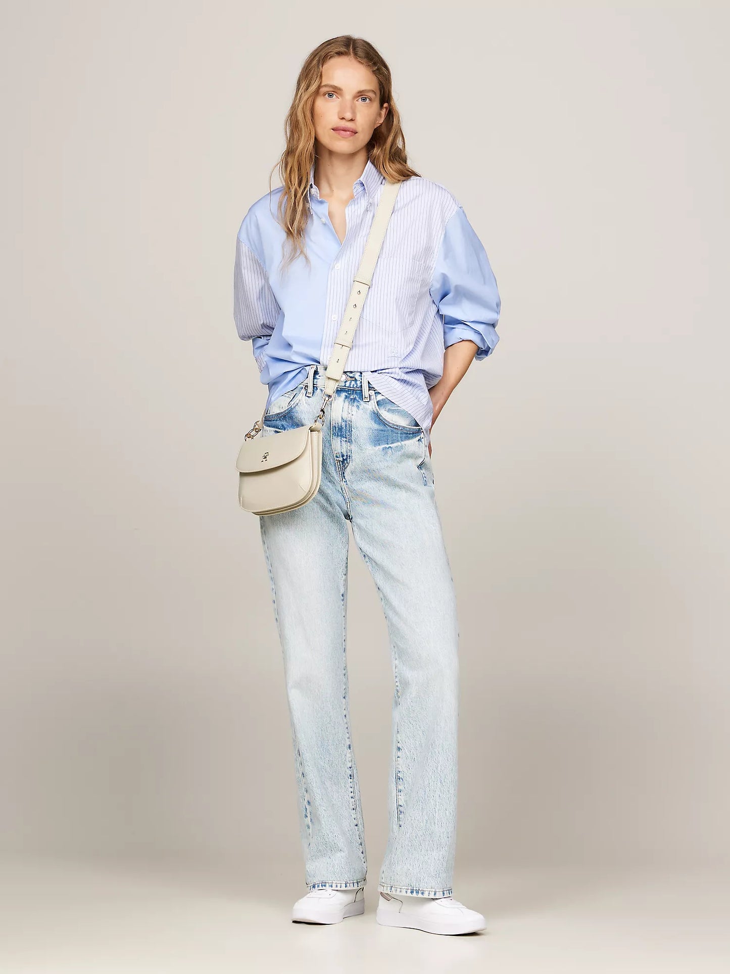 TH Chic Crossbody Bag | Tommy Hilfiger - iBrandZone