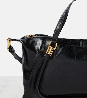 Paraty 24 Medium leather shoulder bag in black - Chloe | iBrandZone